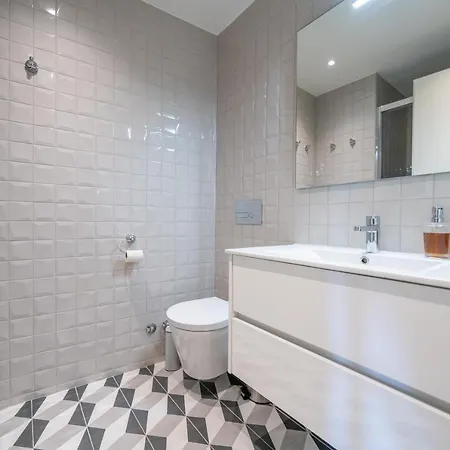 Trindade Duplex By Amber Star Rent Appartamento Oporto