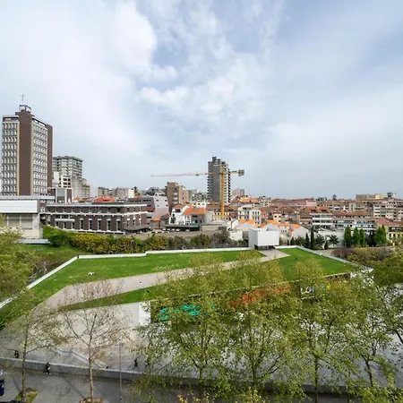 Trindade Duplex By Amber Star Rent Appartamento Oporto